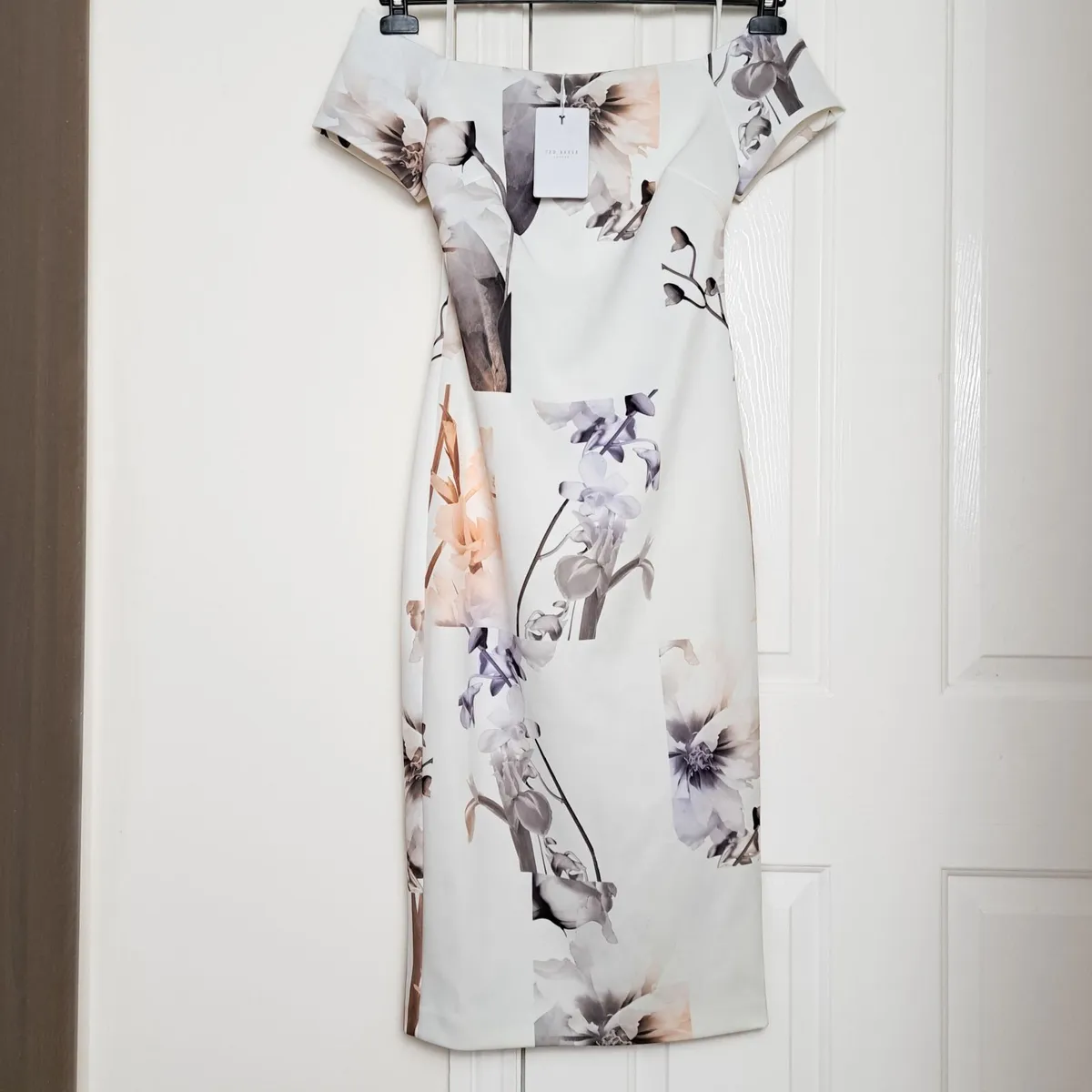 Ted Baker White Floral Bodycon Dress Size 1/8UK - Image 1