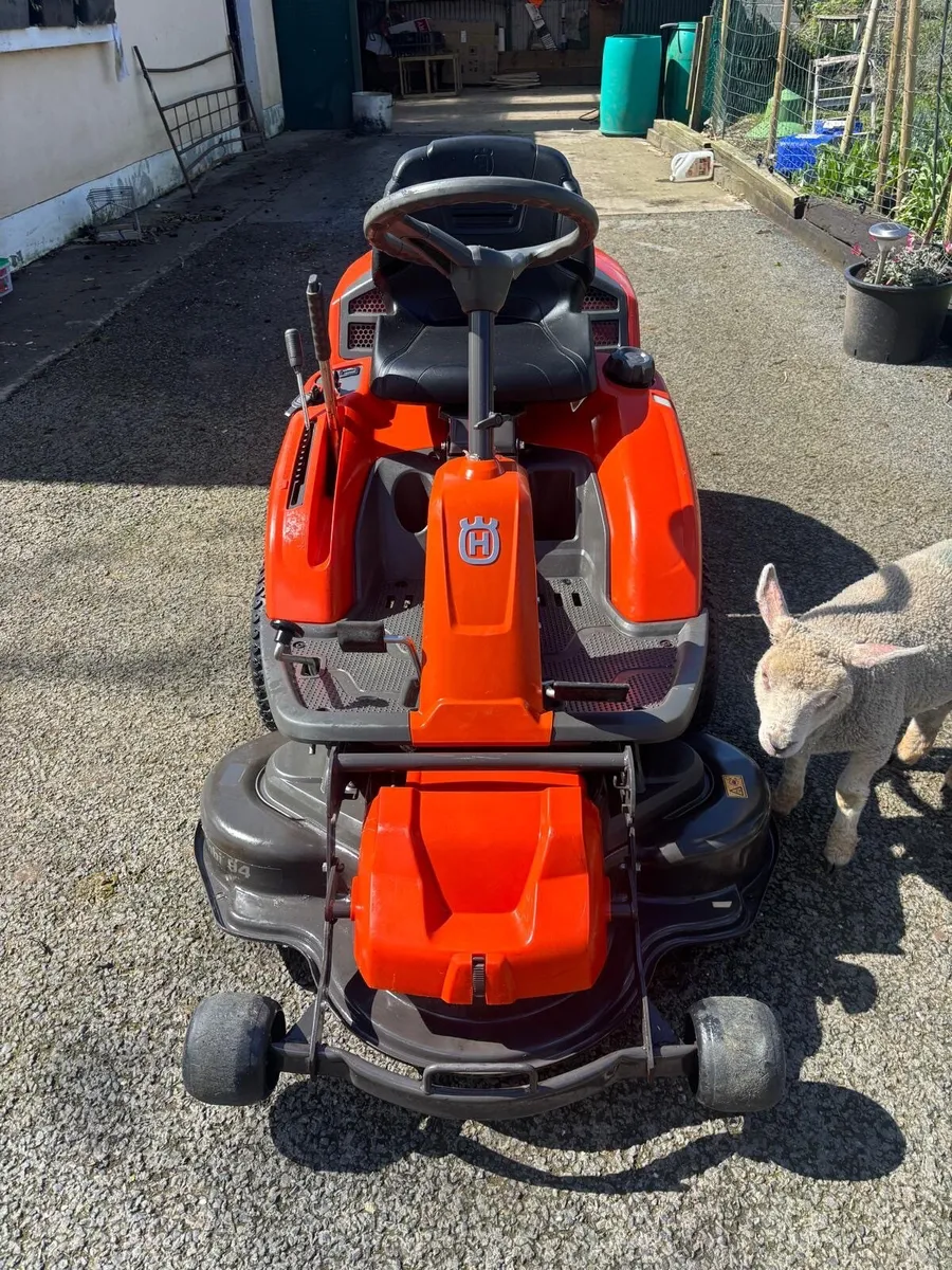 Lawn Mover Husqvarna 214TC - Image 2