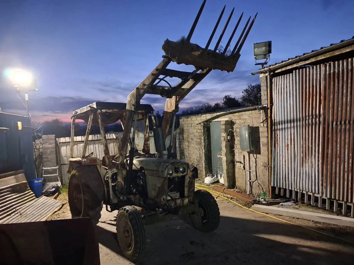 David brown 880 - Image 2