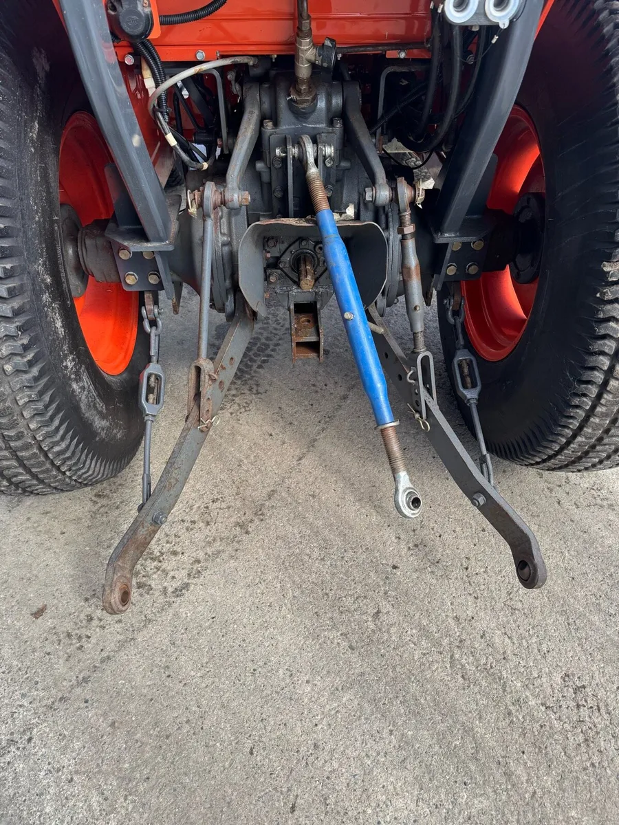 Kubota Compact Tractor - Image 3