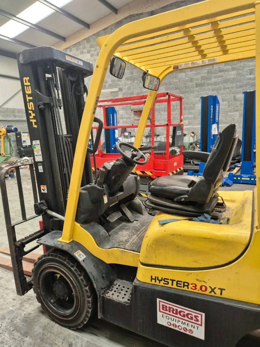 Forklifts  3ton phone me james Walsh - Image 3