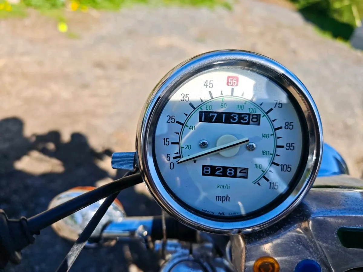 1989 Yamaha Virago xv750 - Image 4