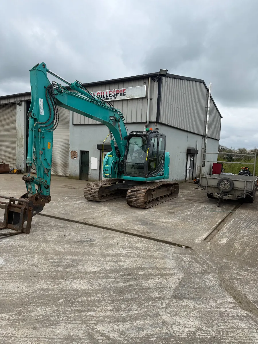 Kobelco SK 140SRLC-5 - Image 1