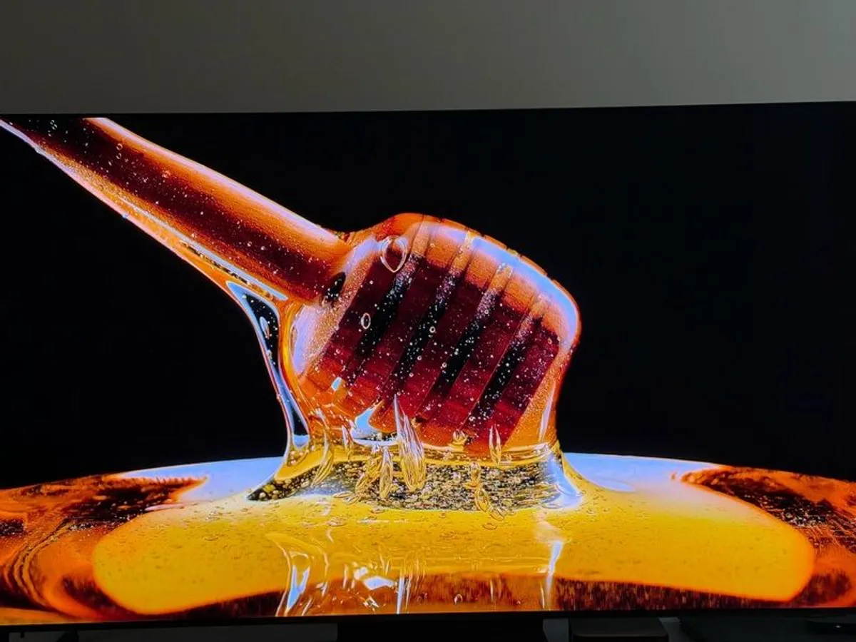 Samsung S95c Oled Tv 65" - Image 4