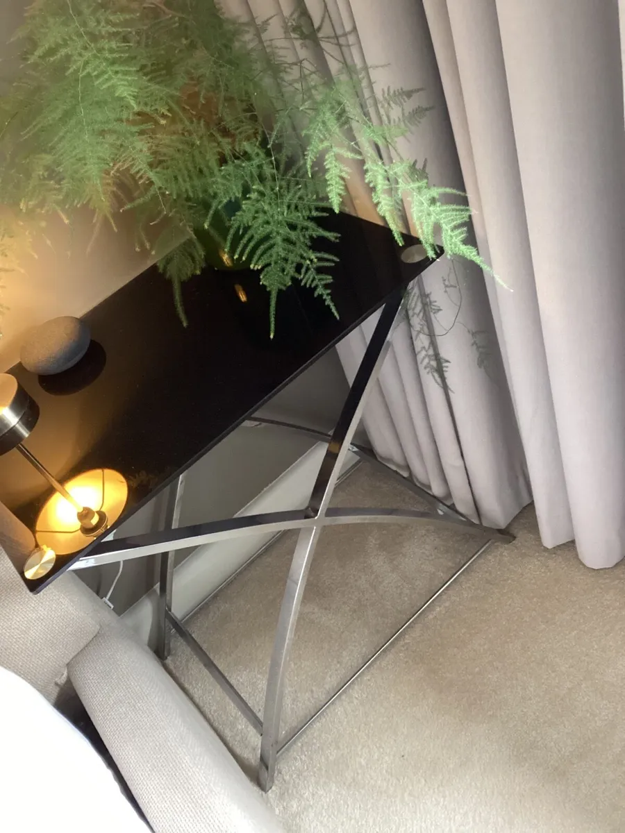 Art-Deco Chrome Black Glass Side Tables - Image 4