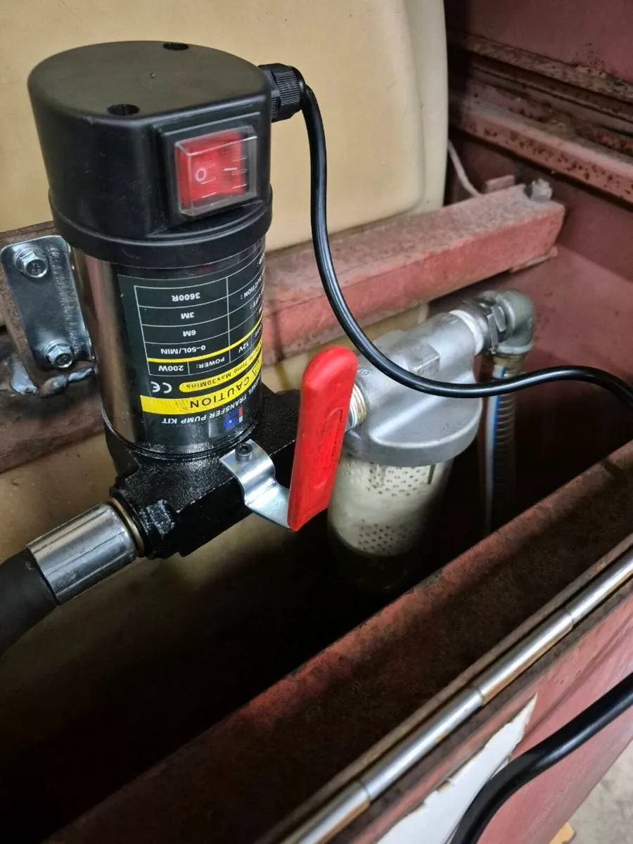 2250lt diesel bowser bunded - Image 3