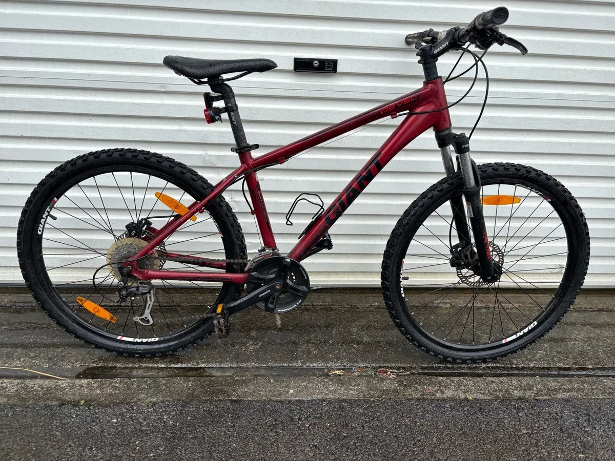 Mountain bike Giant - Image 1