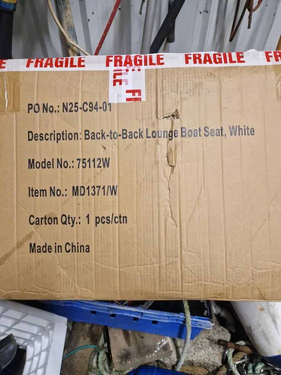 Back to back boat seats