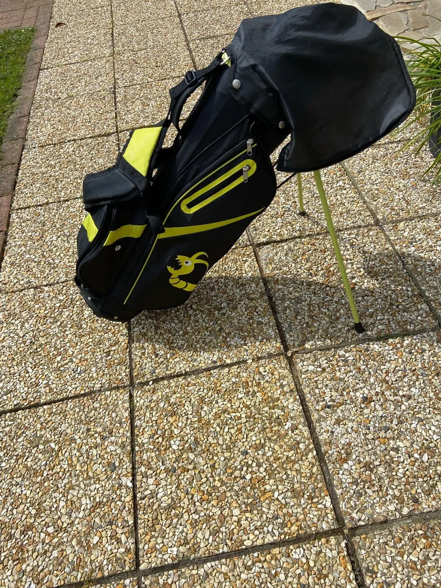 Junior. Golf. Clubs. &. Bag. Right. Handed - Image 3