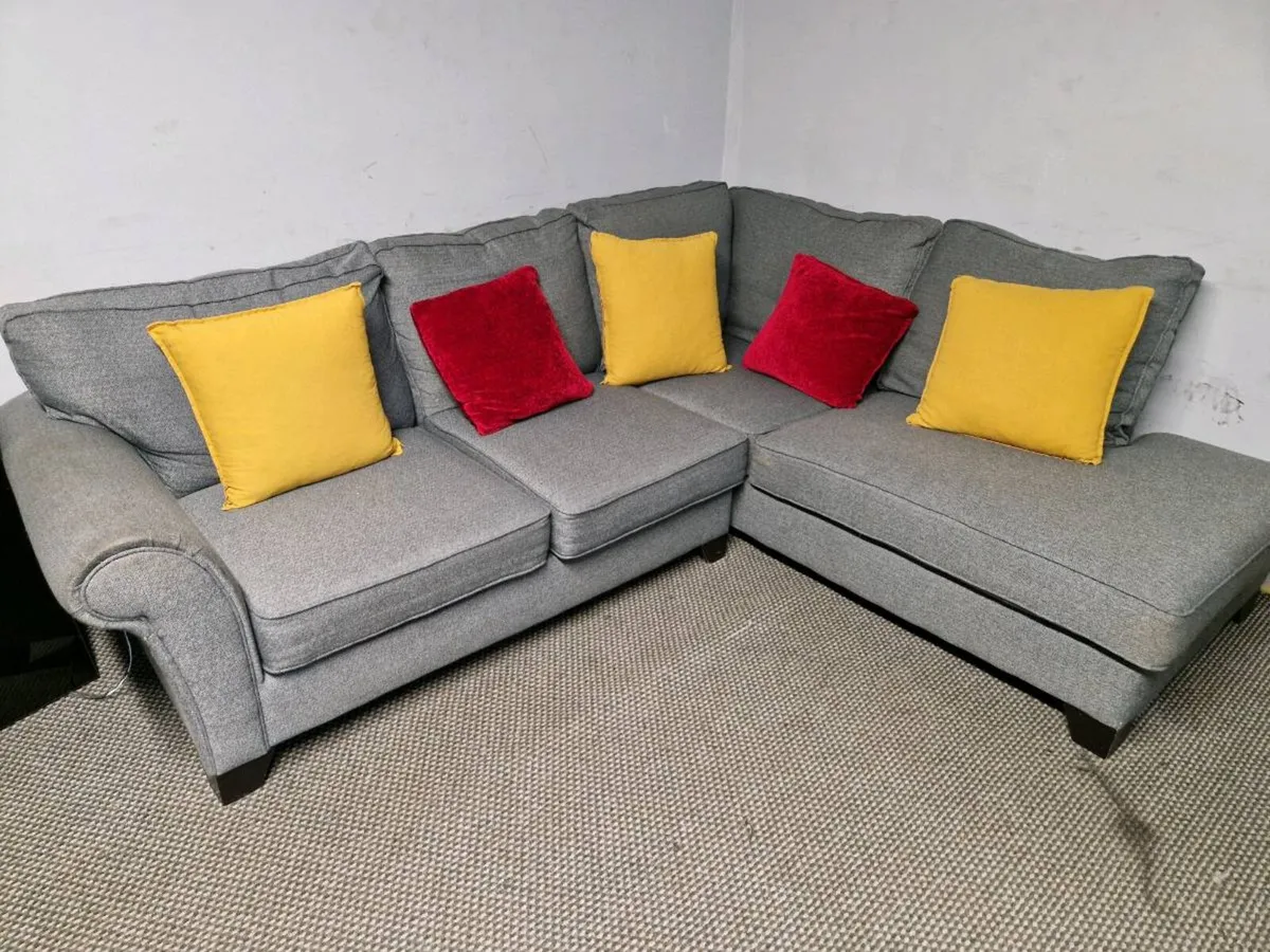 Corner sofa - Image 2