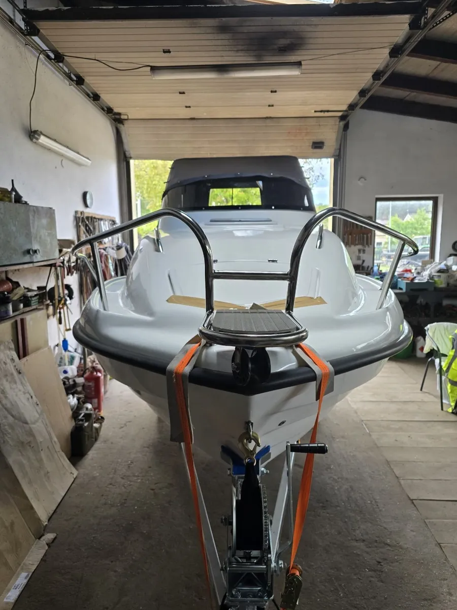 Brand New Cabin Boat – Full Package – Suzuki 20HP - Image 1