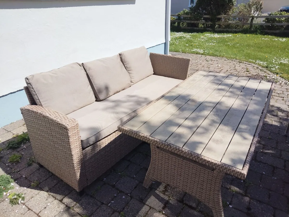 Garden furniture - Image 2