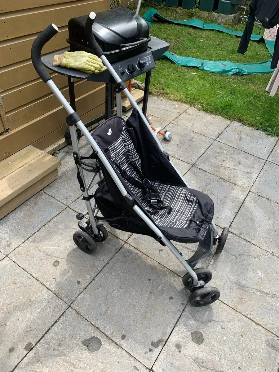 Stroller - Image 1