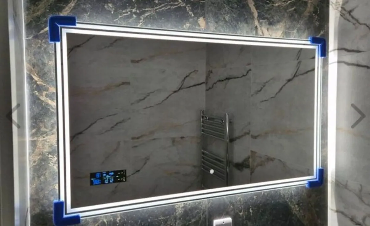 Designer Bathroom LED/WIFI mirror. - Image 1