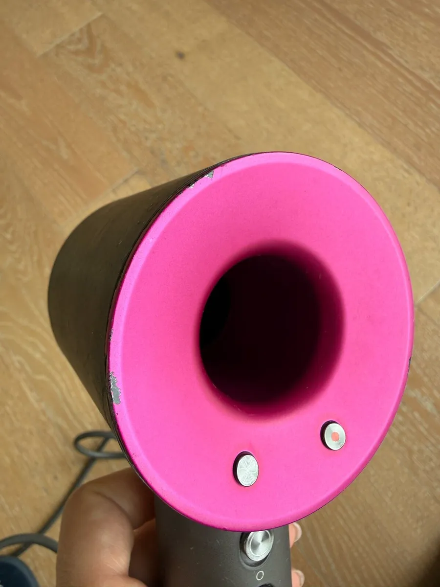 Dyson hair dryer - Image 4