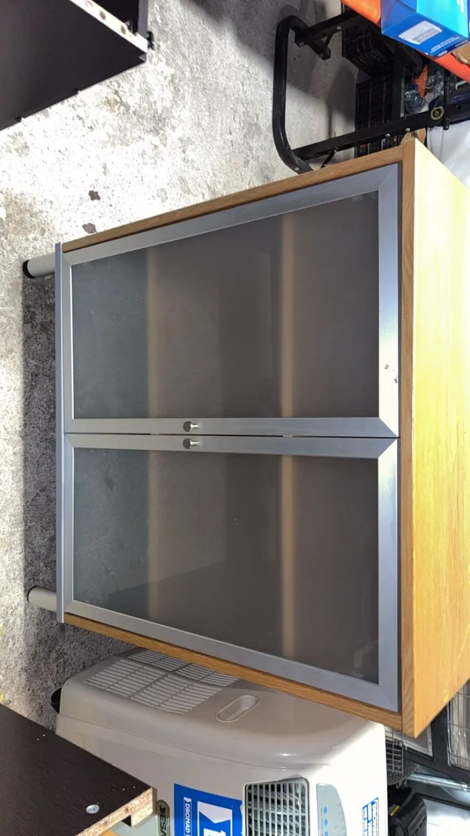 Oak storage units - Image 3