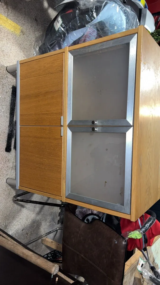 Oak storage units - Image 1