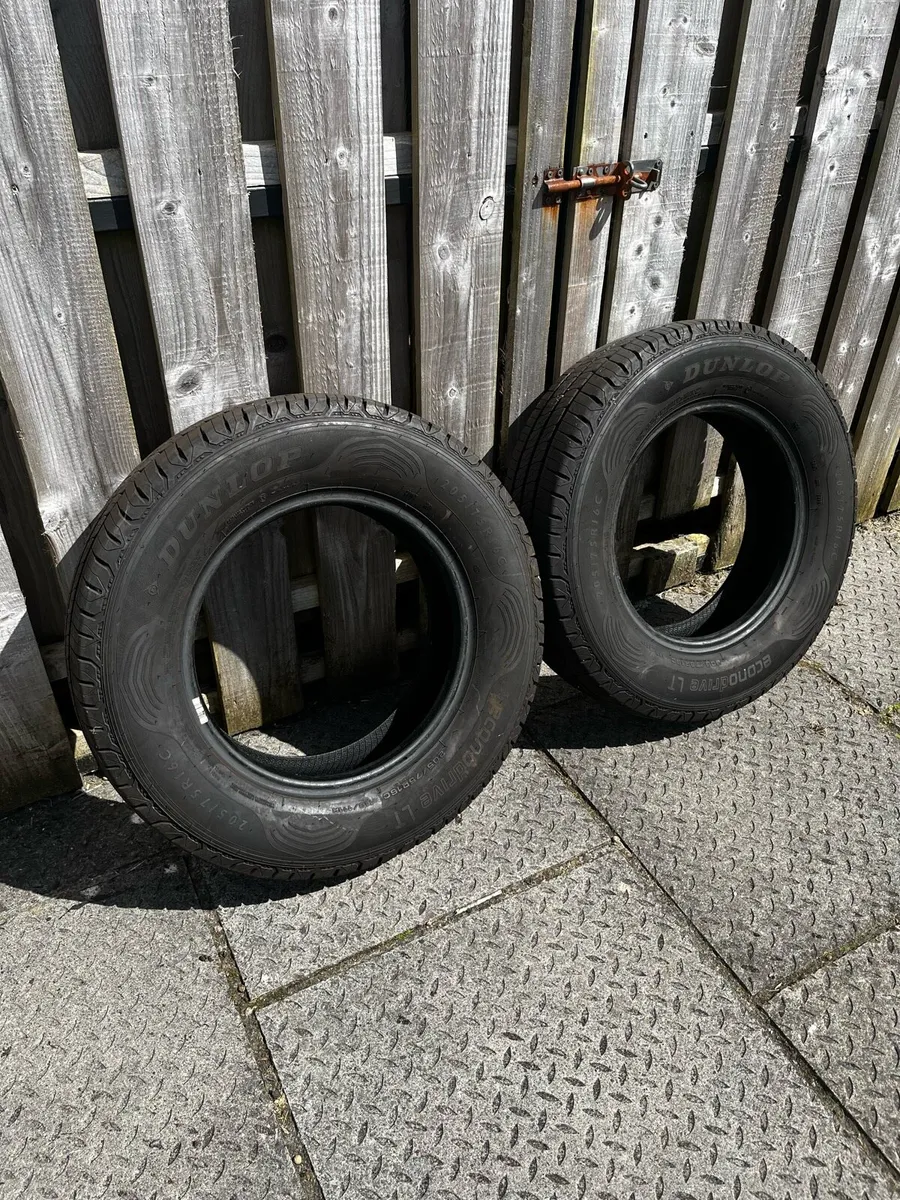 Van Tyres Dunlop Econodrive 205/75/R16C - Image 1