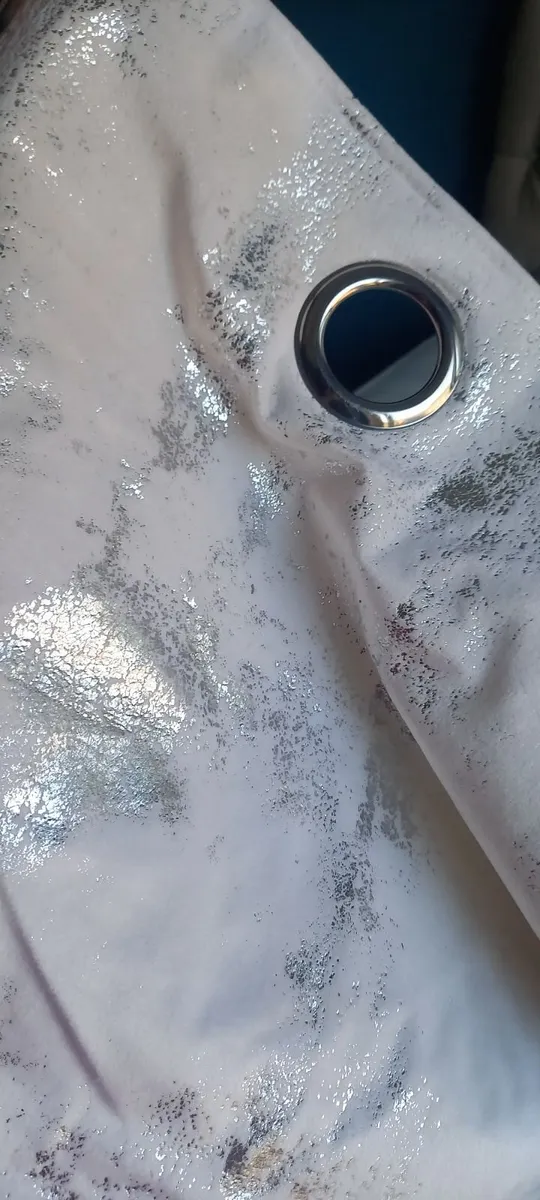 L shaped sofa - Image 1