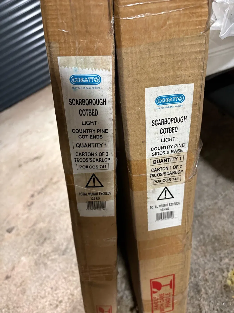 Cossatto pine cotbed - Image 1