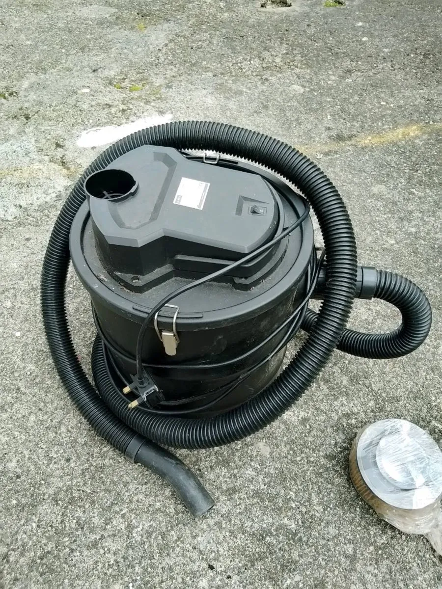 Plus power hoover - Image 1