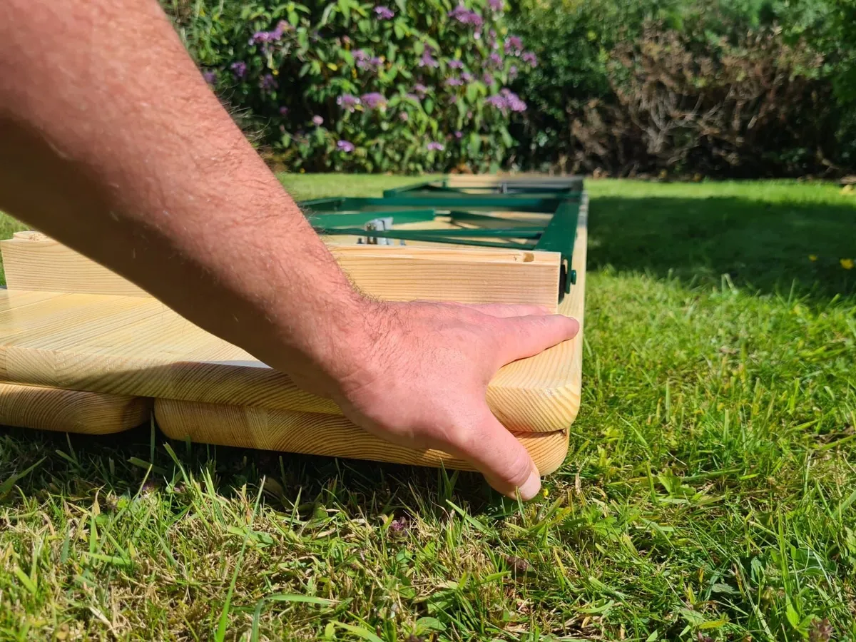 Foldable Garden Furniture - Image 4