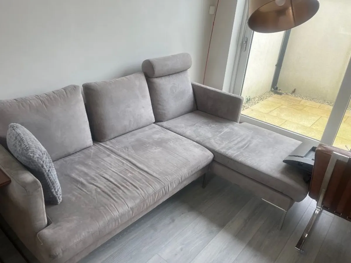 L-shape grey couch - Image 1