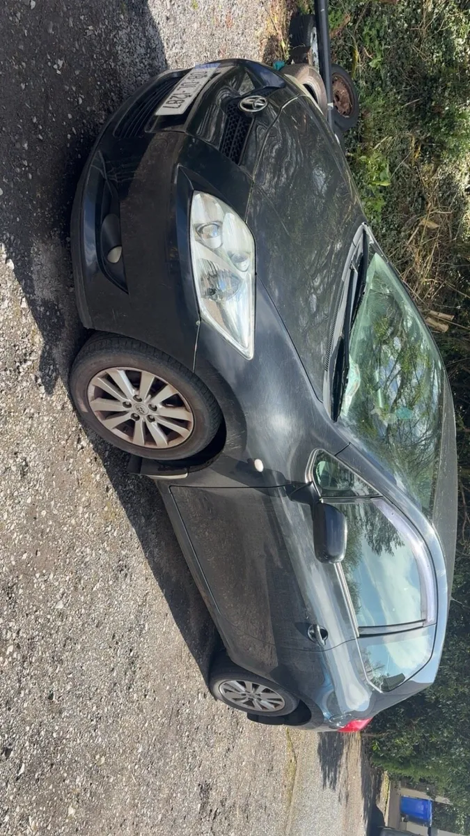 2008 Toyota auris 1.4 petrol breaking - Image 1