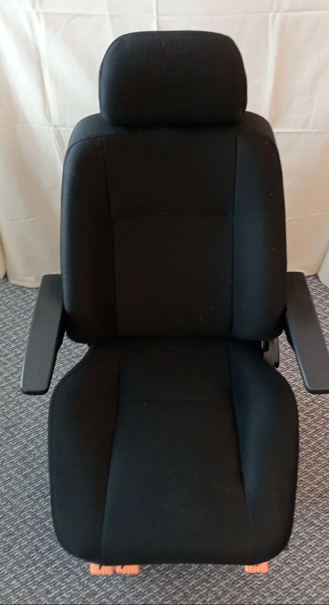 Captains seat - Image 2