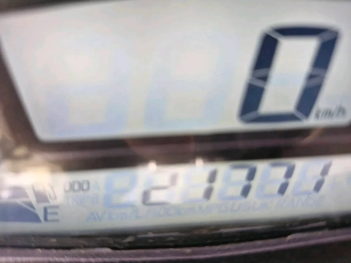 Motorcycle - Image 4