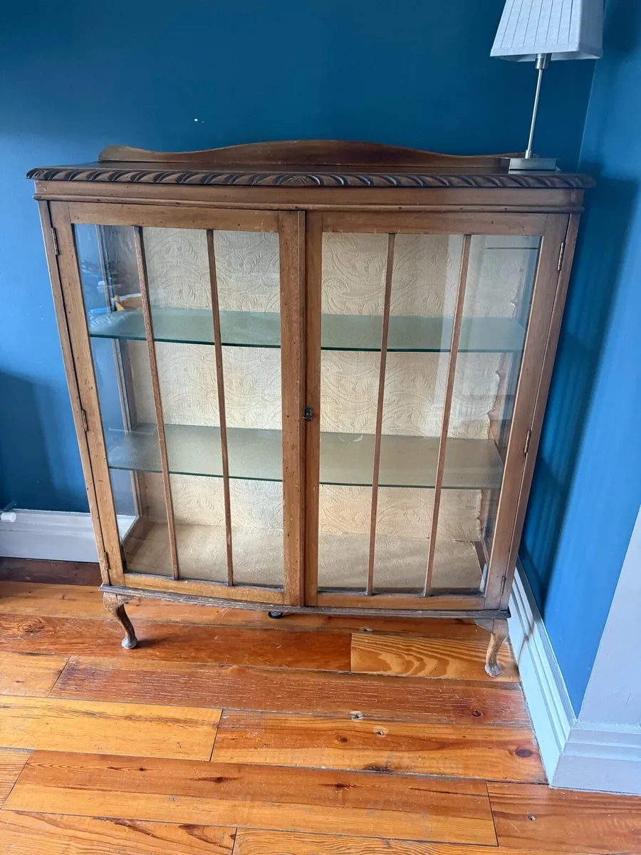Antique display cabinet - Image 1