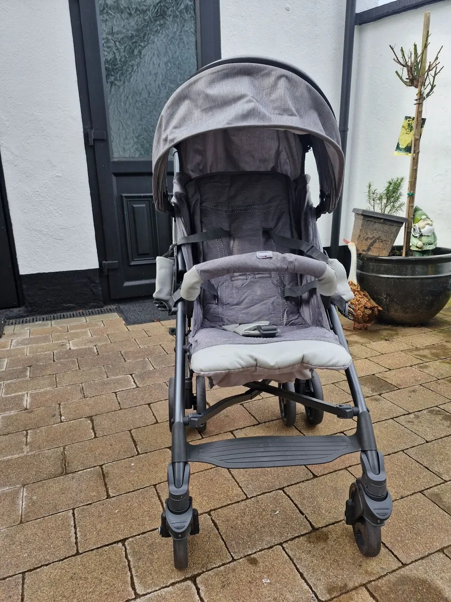 Childs buggy - Image 1