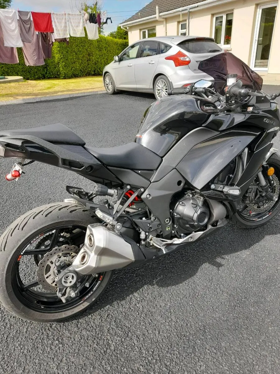 Kawasaki Z 1000 sx mint - Image 4