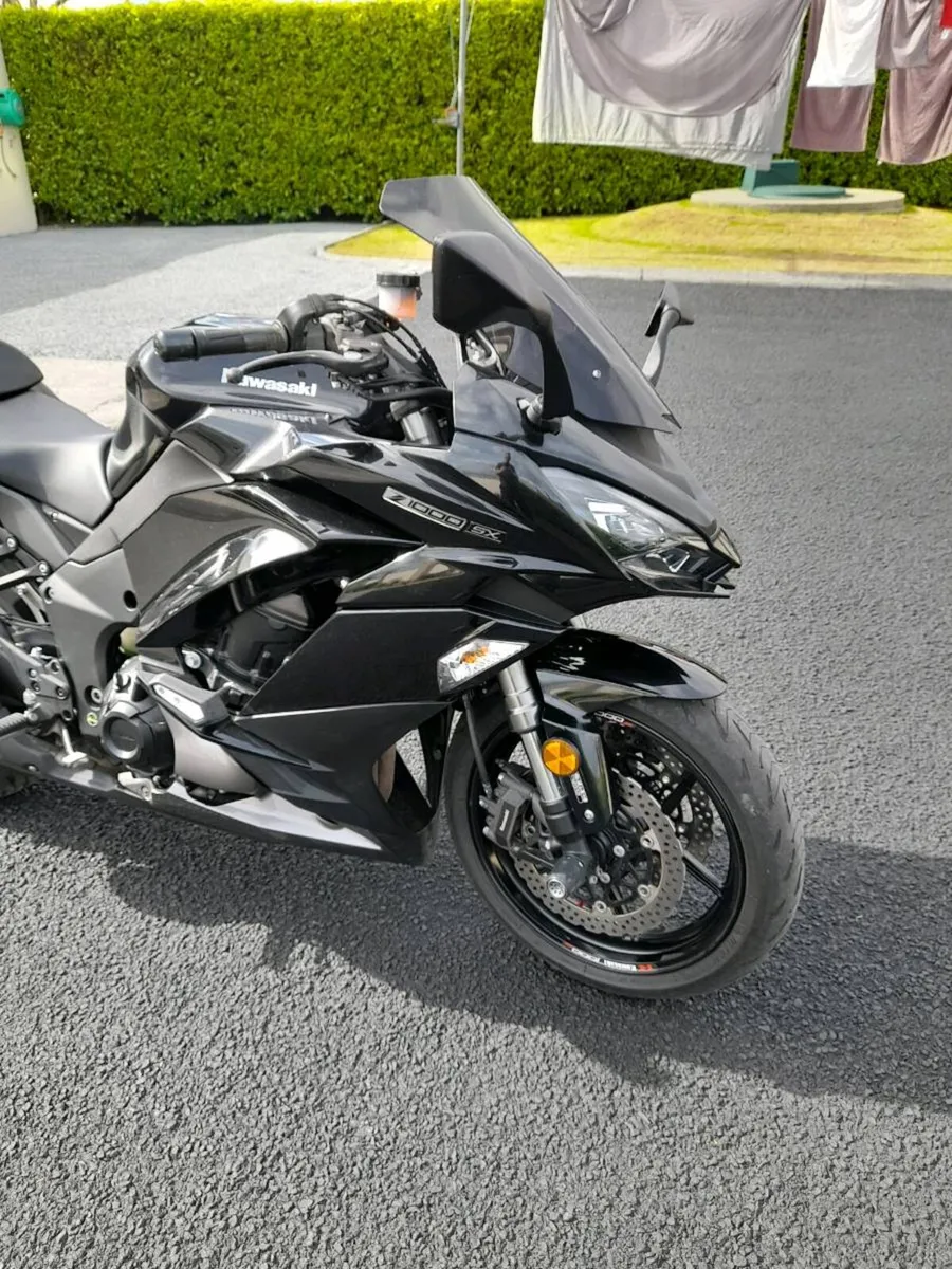 Kawasaki Z 1000 sx mint - Image 3