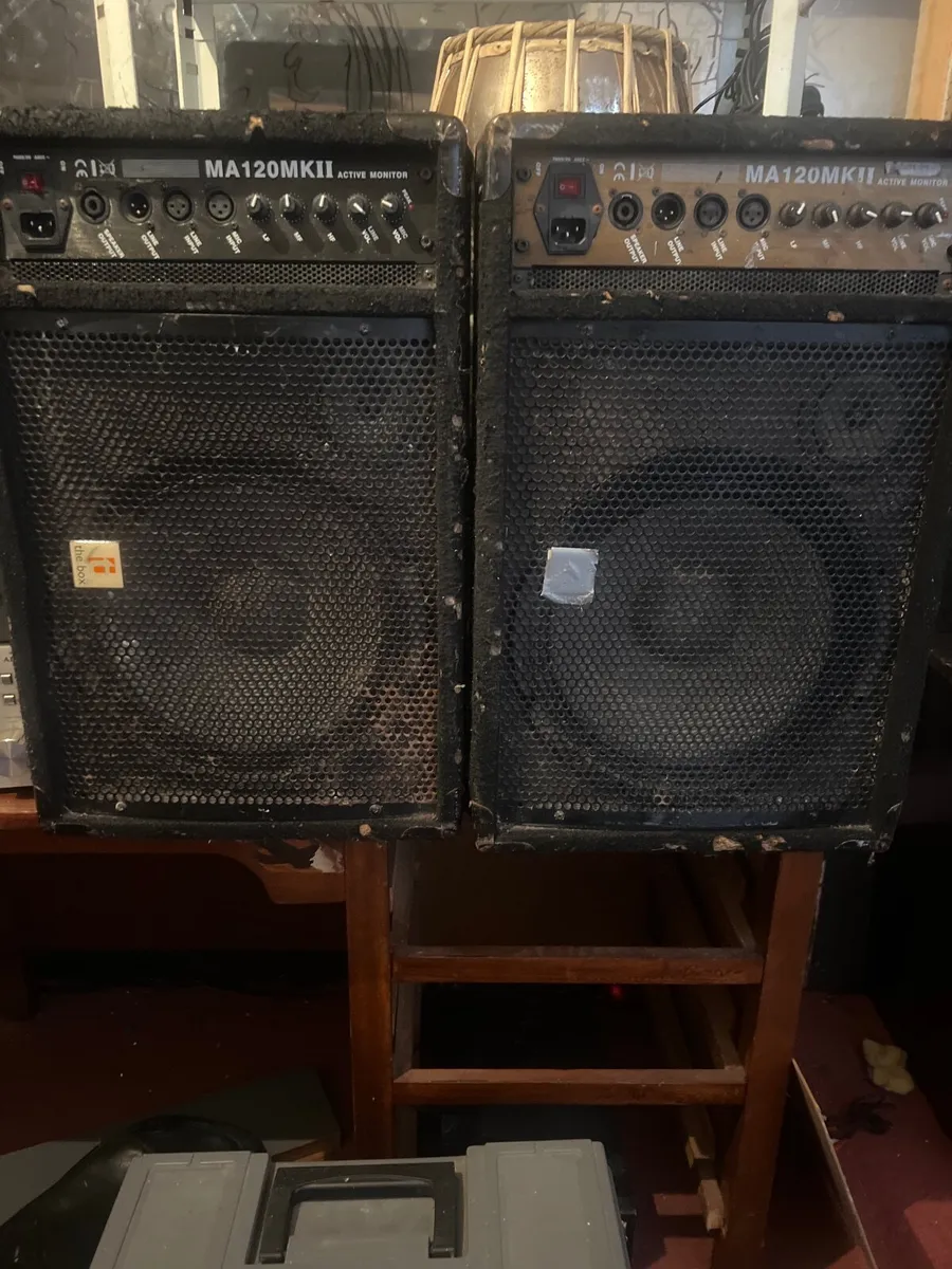 Pair of PA stage monitors - Image 2
