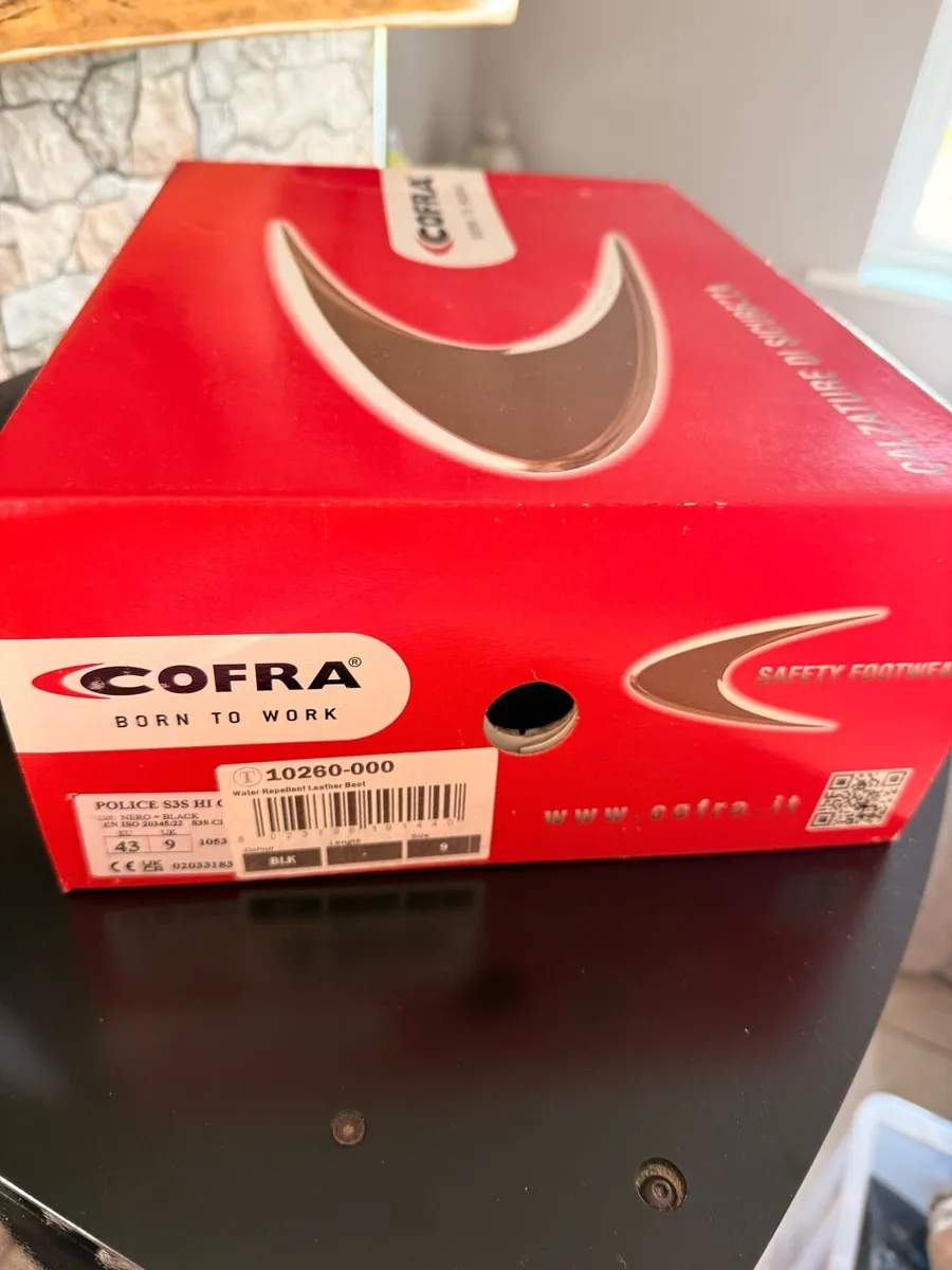 Cofra Black Leather Work Boots - Image 3