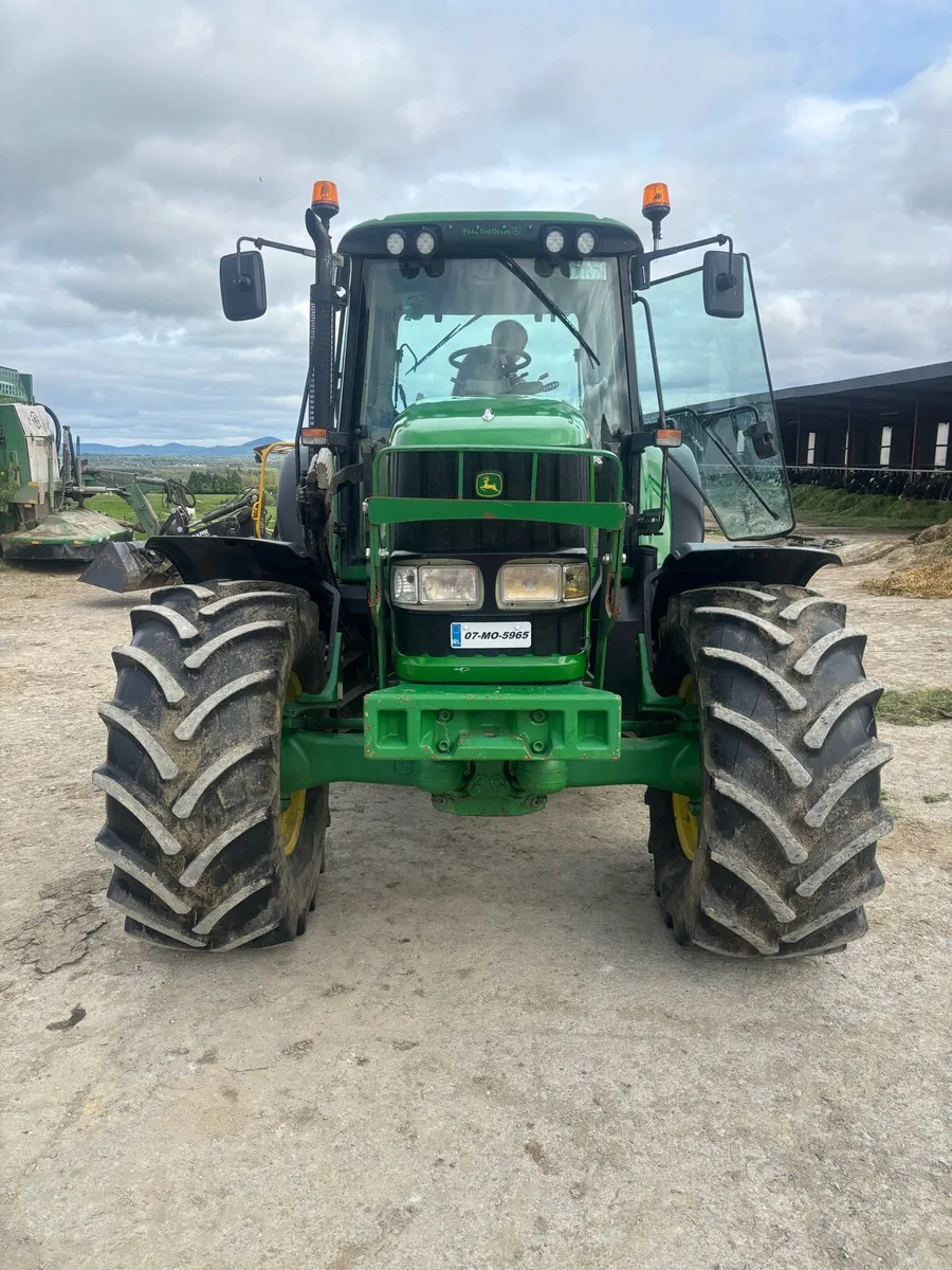 John Deere 6520 - Image 4