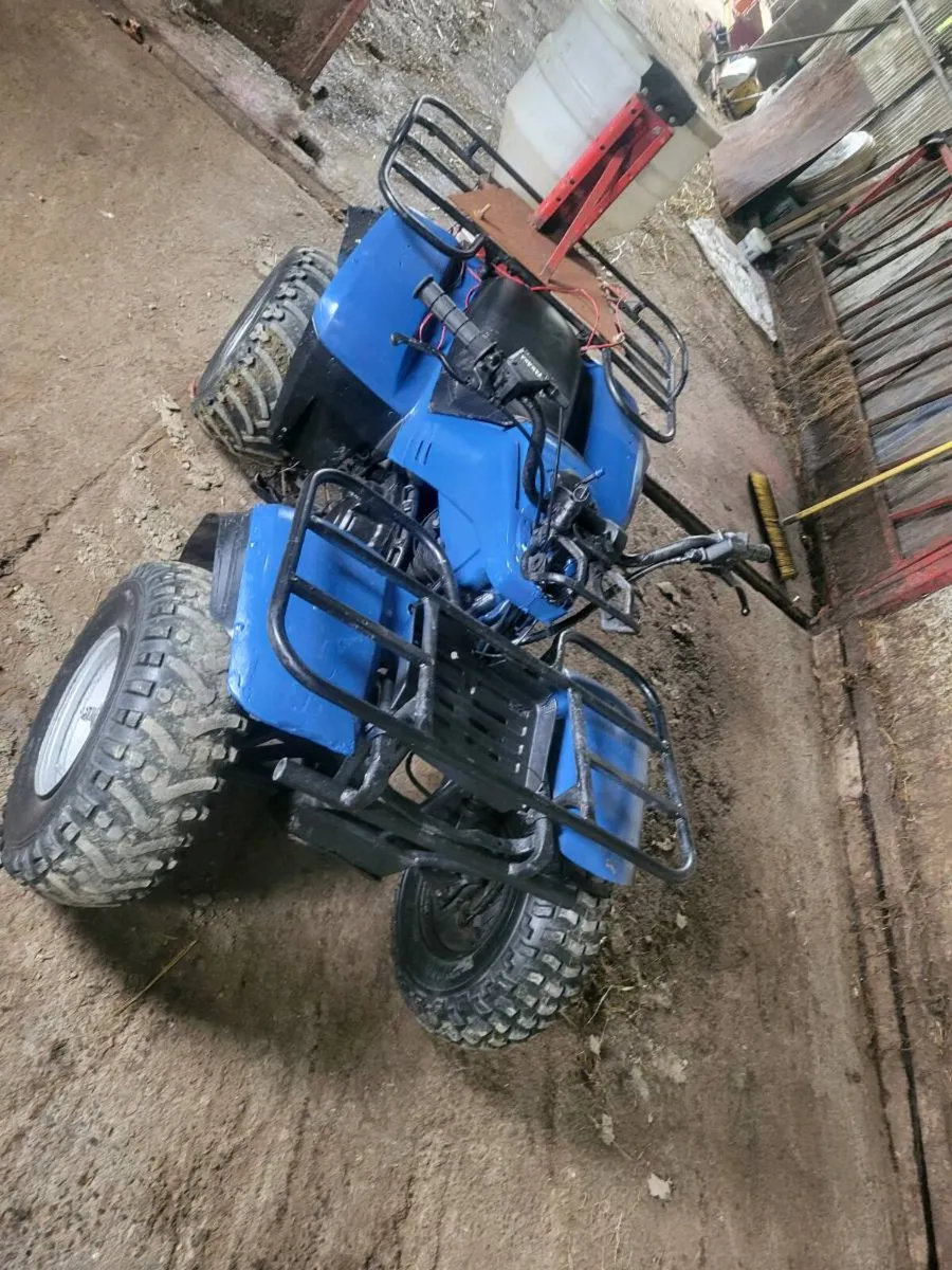 Yamaha moto - Image 1