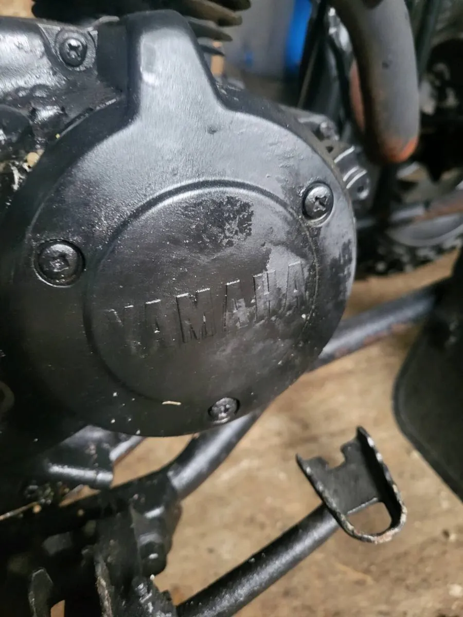 Yamaha moto - Image 2