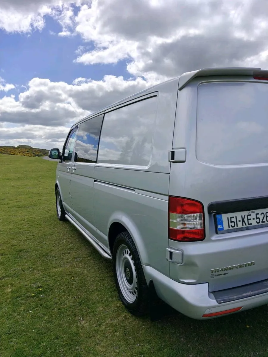 VW Transporter T5.1 - Image 2
