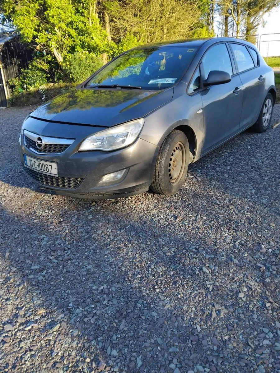 Opel astra j - Image 1