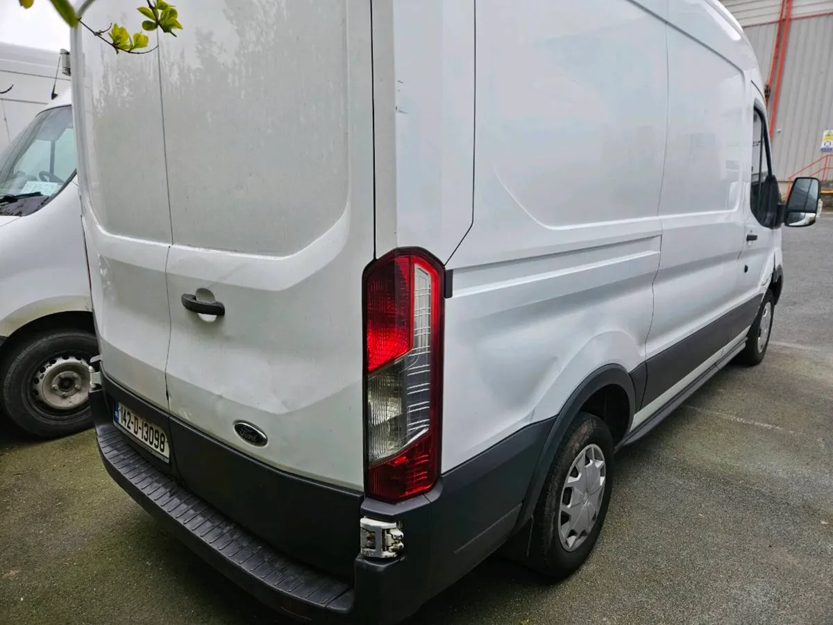 Ford Transit - Image 4