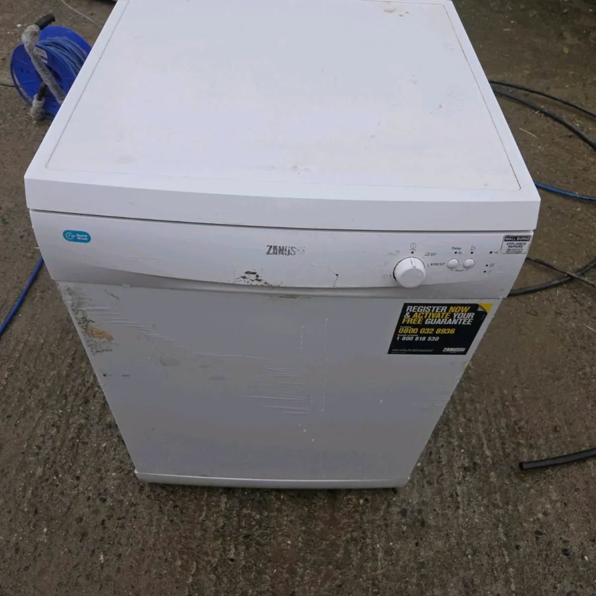 Dishwasher - Image 1