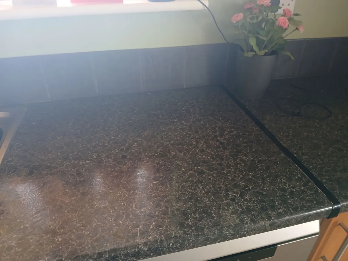 Kitchen counter tops - Image 2