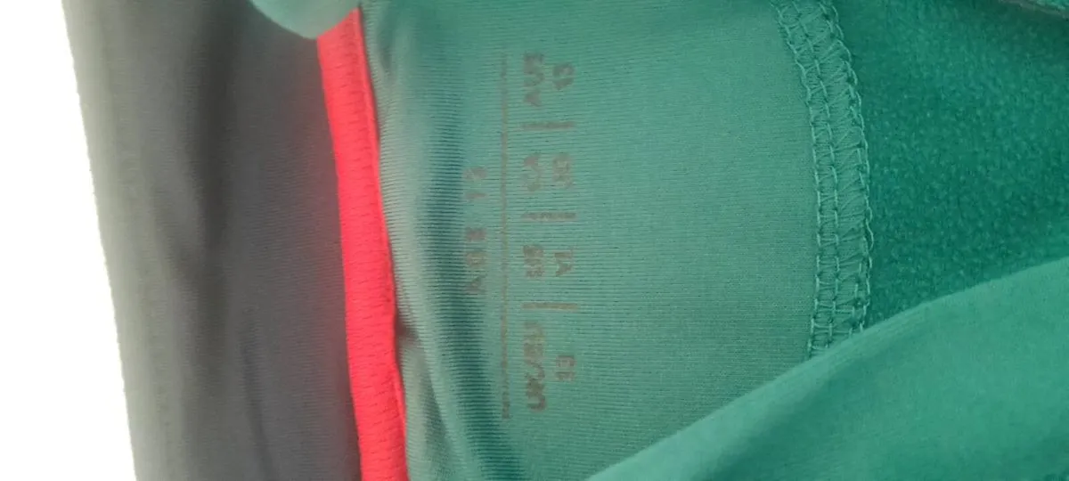 Child's Mayo top (13yrs) - Image 2