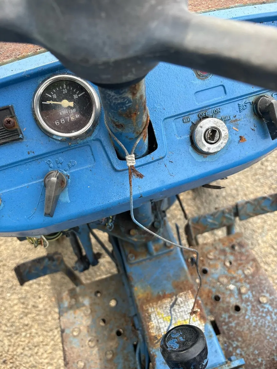 Compact tractor - Image 4