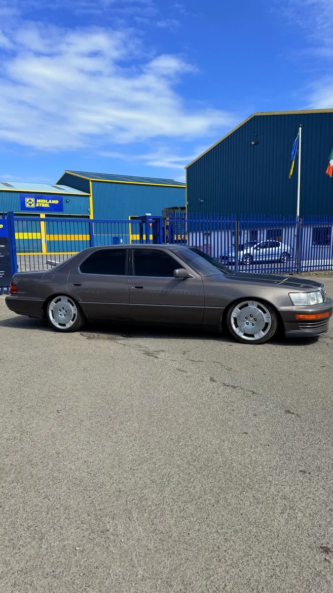 1992 Toyota Celsior v8 - Image 1