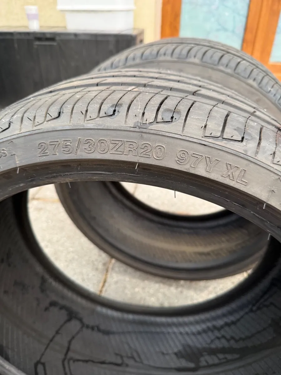 Tyres 275/30/20 - Image 2