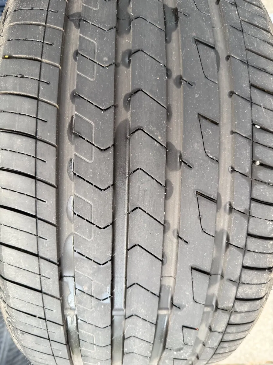Tyres 275/30/20 - Image 3