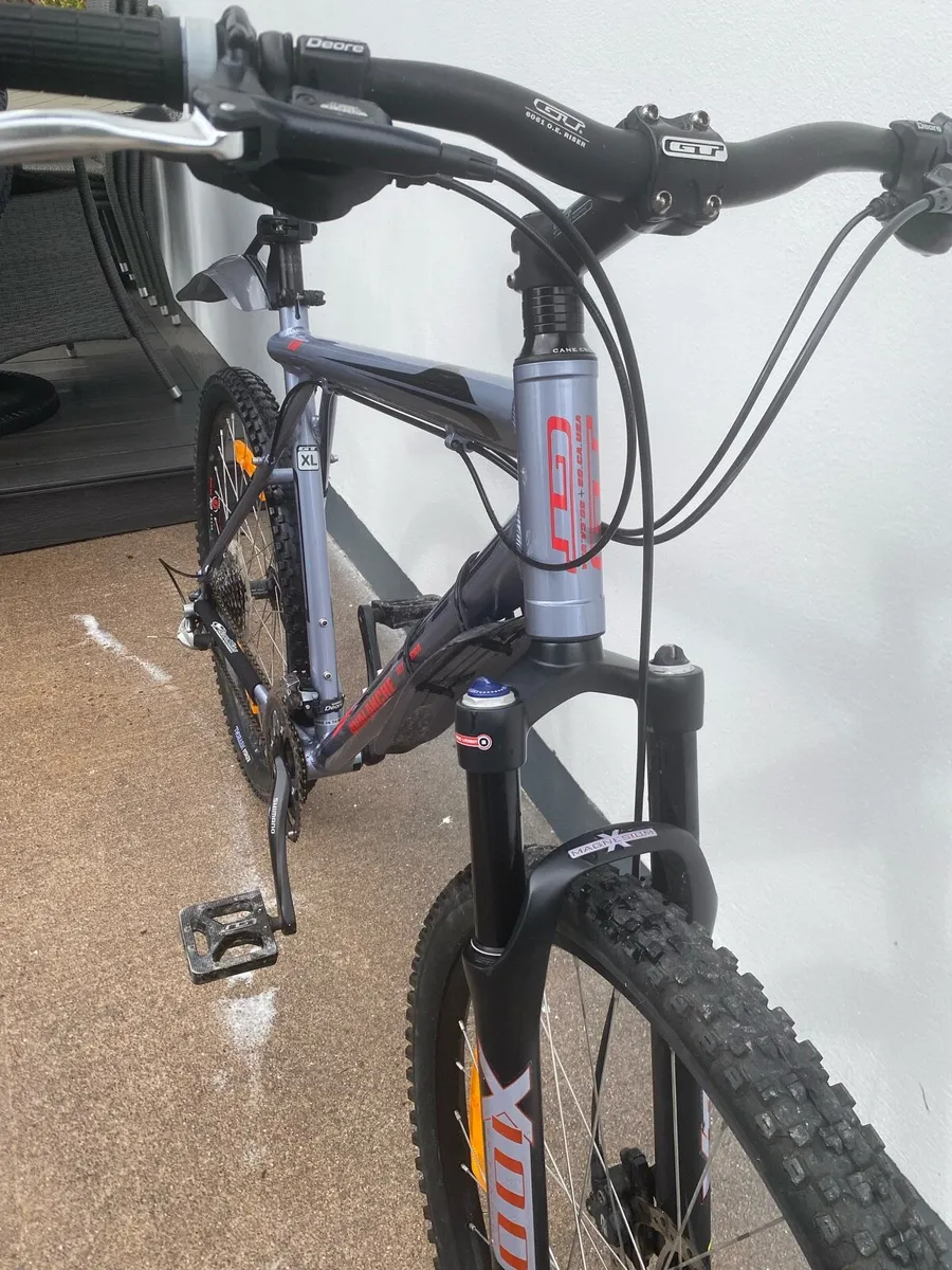GT Avalanche 1.0 mountain bike - Image 3